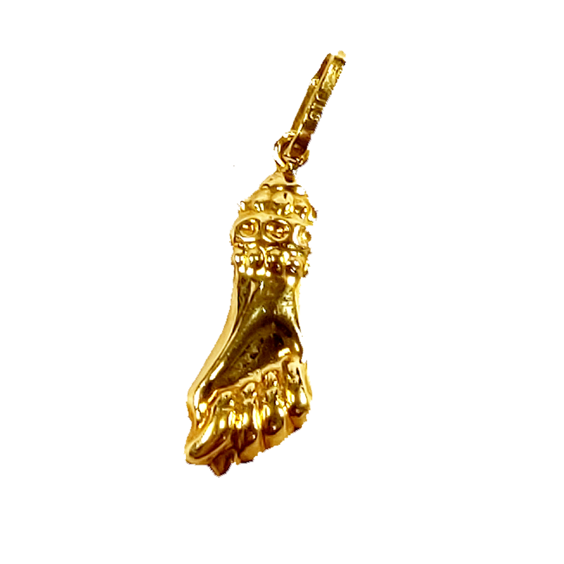 Colgante puño de oro 18k