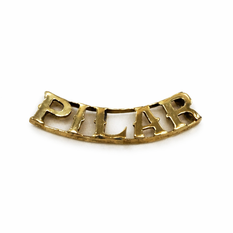 Colgante de Oro 18K personalizado "Pilar"